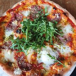 Lorenzo, Pizzeria Restaurang, Västerås öppettider