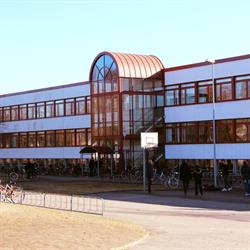 Kungsgårdsskolan (Grundskolor), Ängelholm öppettider