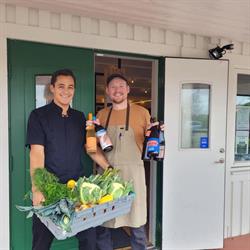 Restaurang Tjörnbron, Myggenäs öppettider