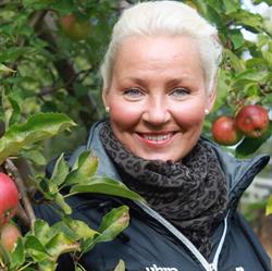 Christina Rosenberg, Täby öppettider