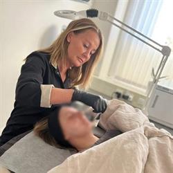 Faceline by Camilla, Kungälv öppettider