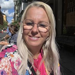 Intuitiv Design, Heby öppettider